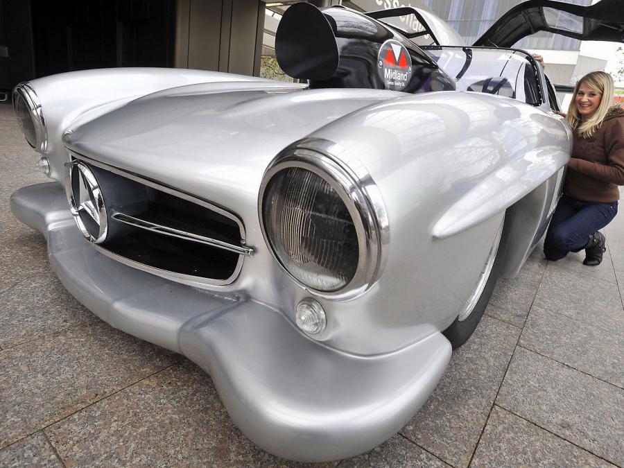  Mercedes-Benz Gullwing Dragster 2009 года  (фото 4 из 7)